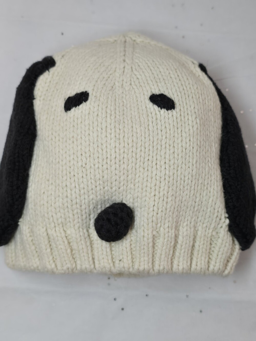 GAP Kids Peanuts Snoopy Knit Beanie Hat - Cream and Black. - Picture 2 of 10